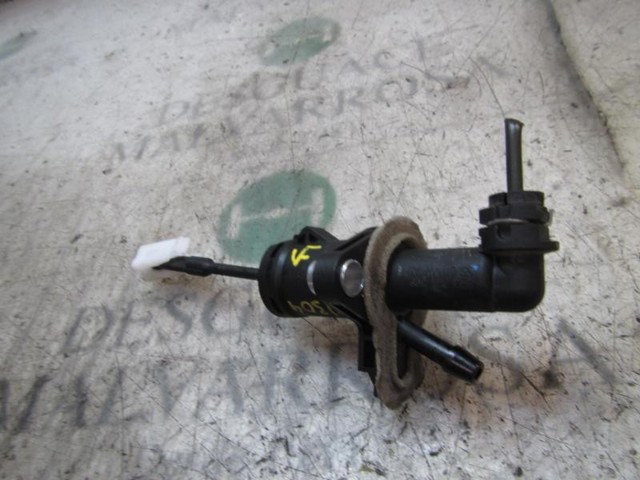 VAG 6R0721405 Cilindro maestro de embrague  en stock Salamanca