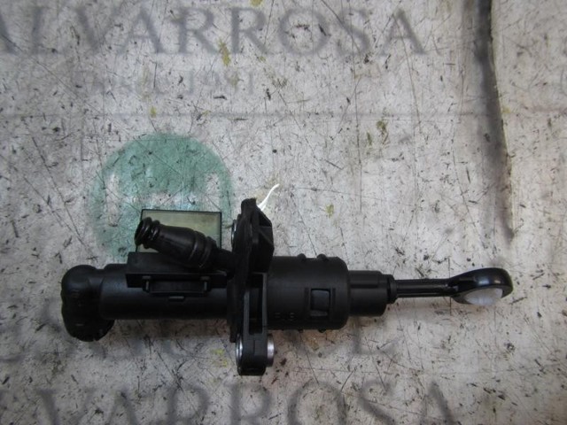 Cilindro maestro de embrague Volkswagen Polo 6 AW1, BZ1, AE1