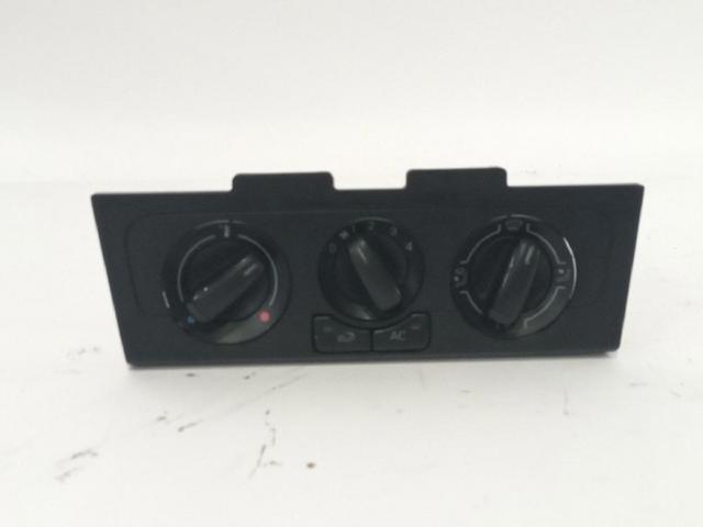 Elemento de control aire acondicionado Polo V hatchback (2009-2022) original desde 68,24 €