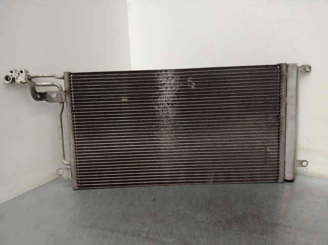 6R0820411 Condensador de aire acondicionado  comprar en Zaragoza