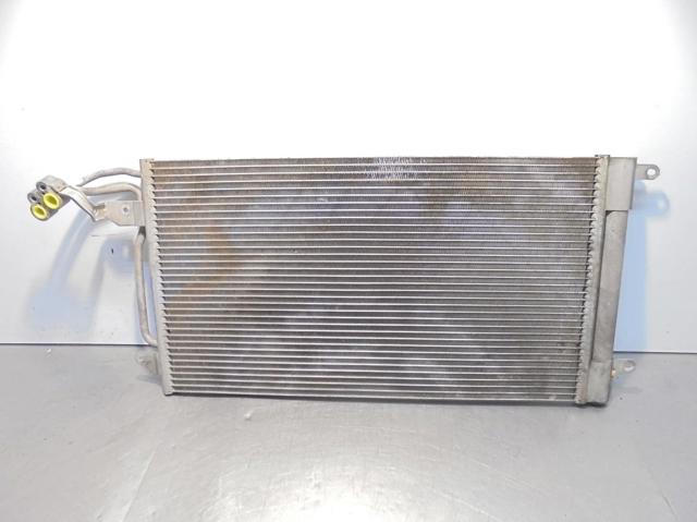 Condensador / radiador  aire acondicionado para seat ibiza iv 1.9 tdi bls 6R0820411D