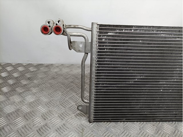 Condensador / radiador  aire acondicionado para seat ibiza iv st 1.6 tdi cayc 6R0820411D
