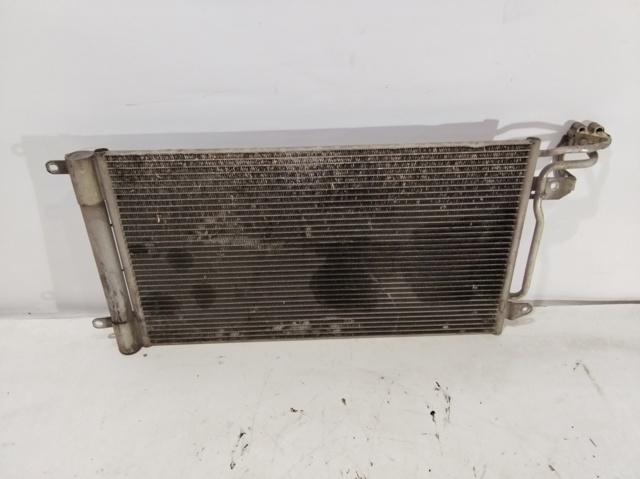 VAG 6R0820411Q Condensador de aire acondicionado  comprar en Ponferrada