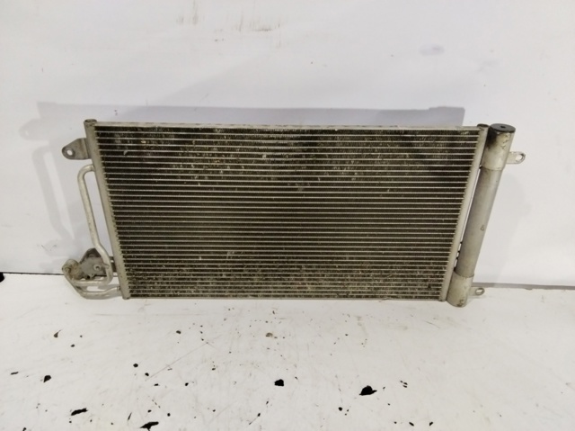 VAG 6R0820411Q Condensador de aire acondicionado  disponible Valladolid