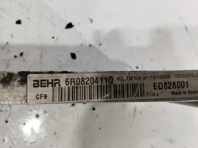 6R0820411Q VAG Condensador de aire acondicionado  disponible Alicante