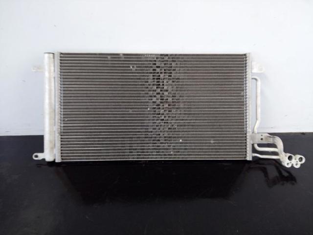 VAG 6R0820411T Condensador de aire acondicionado  disponible Valladolid