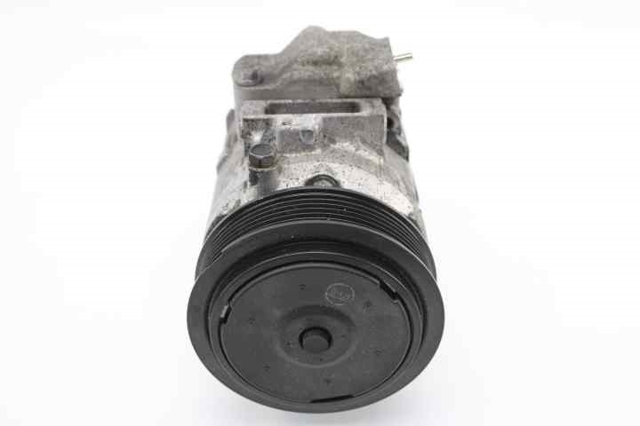 6R0820803F VAG Compresor de aire acondicionado  en stock Córdoba