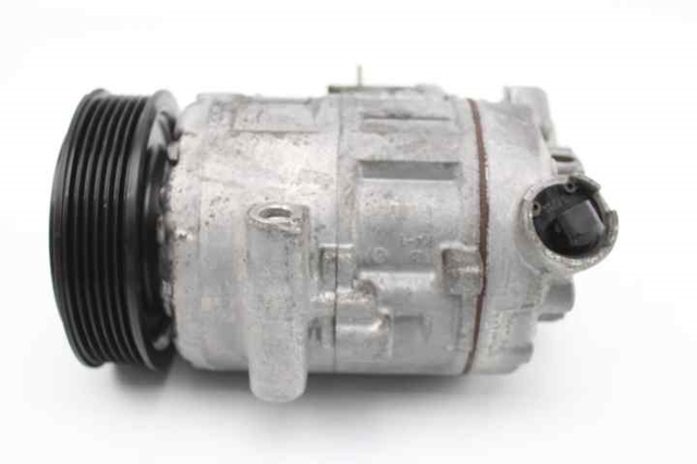 VAG 6R0820803F Compresor de aire acondicionado  comprar en Ponferrada