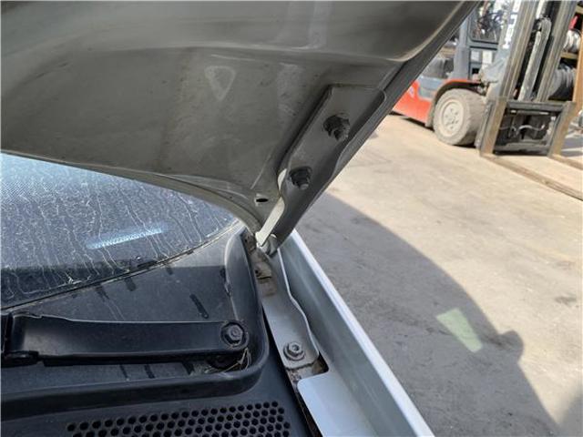 6R0823301A VAG Bisagra izquierda del capó  comprar en Lleida