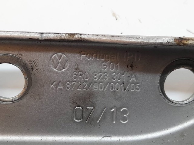 VAG 6R0823301A Bisagra izquierda del capó  disponible Valladolid