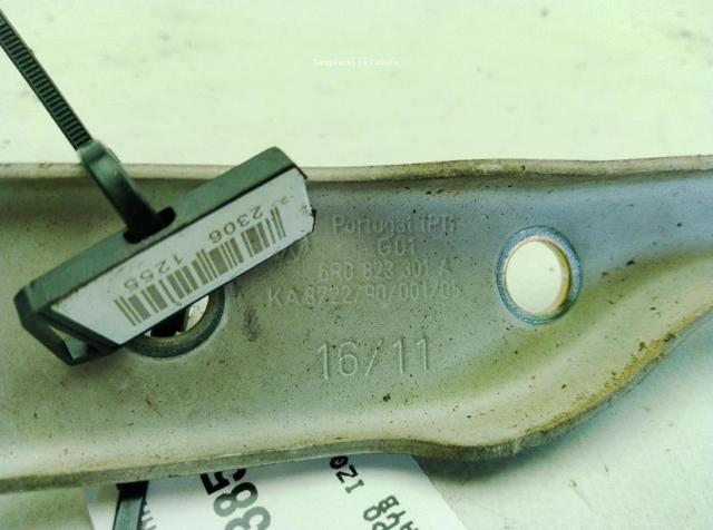 6R0823301A Bisagra izquierda del capó  comprar en Reus