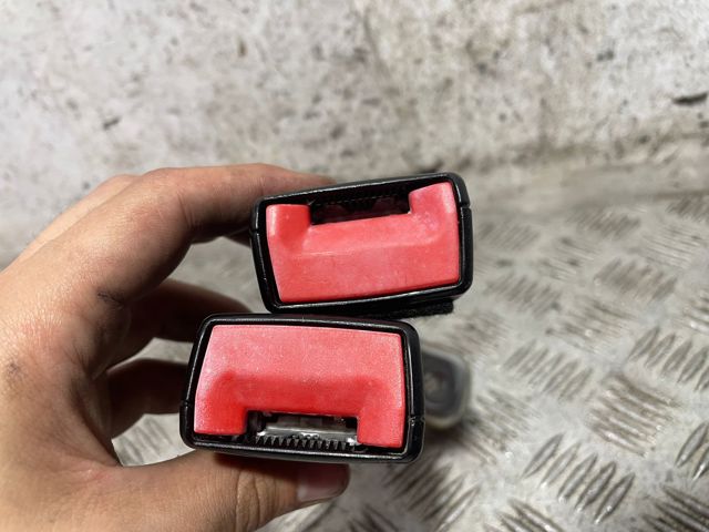 6R0857739 VAG