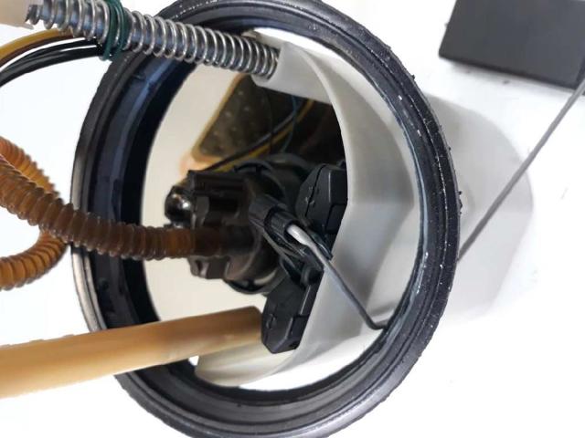 VAG 6R0919051 Módulo de bomba de combustible con sensor de nivel de combustible  disponible Lugo