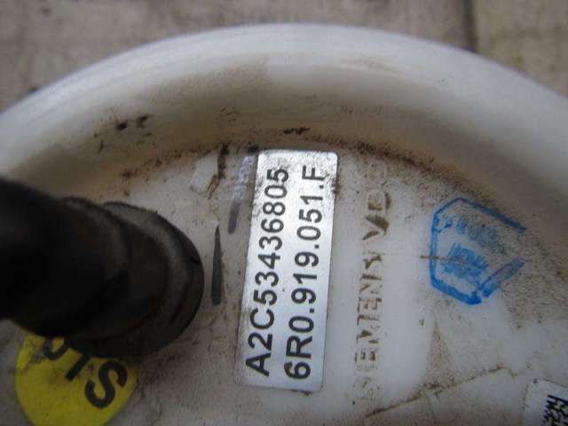 6R0919051 VAG Módulo de bomba de combustible con sensor de nivel de combustible  disponible Ourense