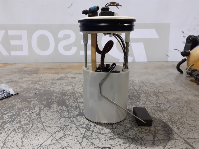 VAG 6R0919051F Módulo de bomba de combustible con sensor de nivel de combustible  disponible España