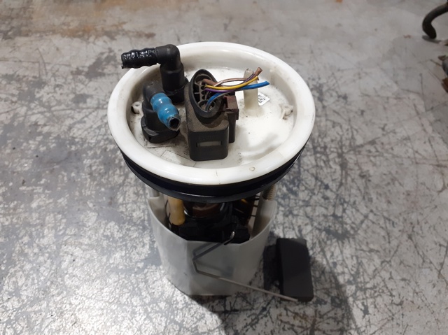 VAG 6R0919051F Módulo de bomba de combustible con sensor de nivel de combustible  disponible Lugo
