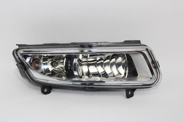 6R0941062D Luz diurna derecha  comprar en Pontevedra