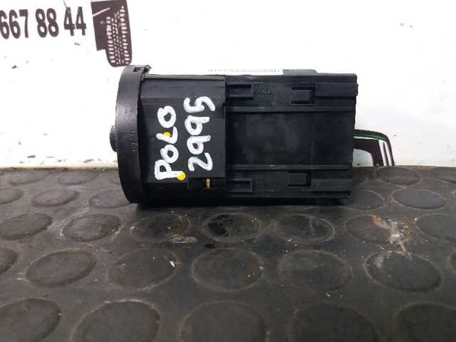 6R0941531F Interruptor de luces en el tablero  disponible Burgos