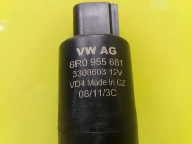 VAG 6R0955681 Bomba-motor de lavafaros  disponible España