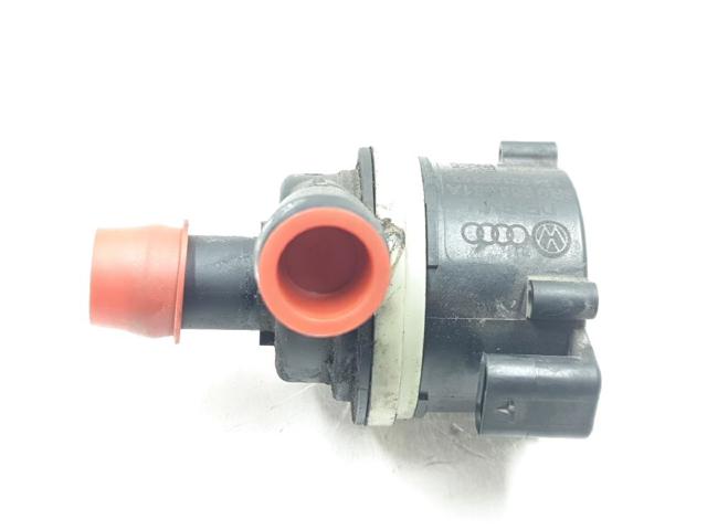6R0965561A Bomba de agua eléctrica auxiliar  en stock Sabadell