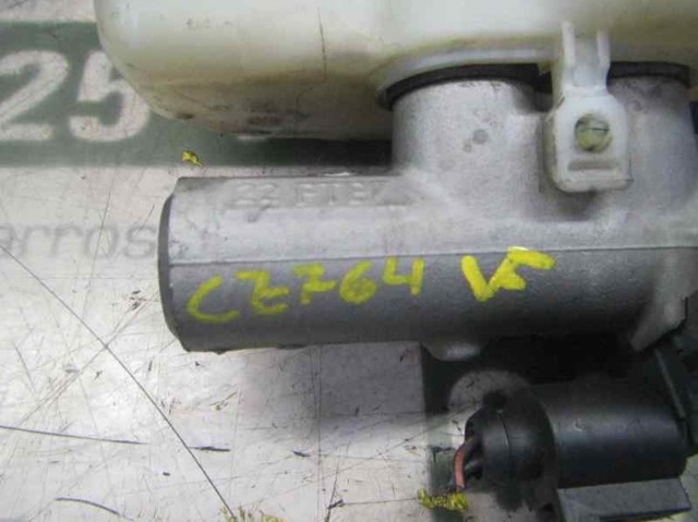 VAG 6R1611019 Cilindro maestro de frenos  en stock Salamanca