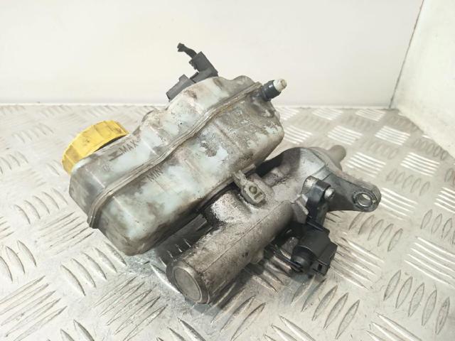6R1611019A Cilindro maestro de frenos comprar Almería