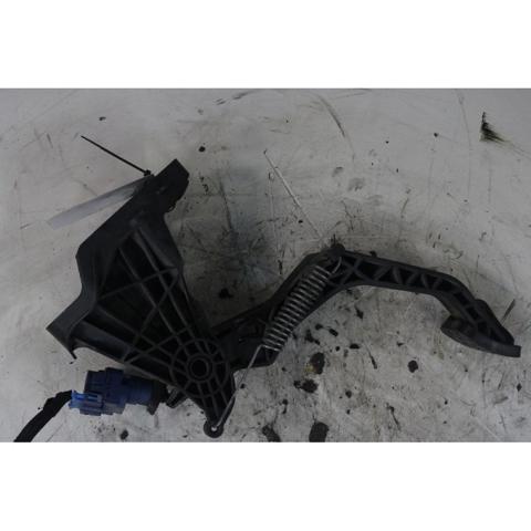 6R1721321B VAG Pedal embrague  en stock Gandía