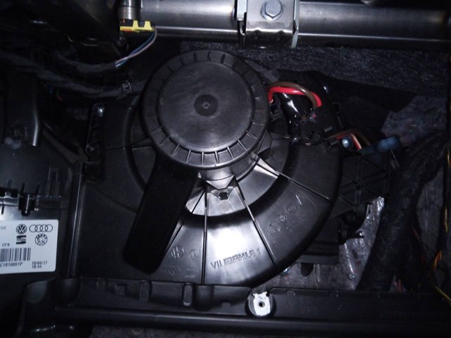 Ventilador calefaccion para volkswagen polo 1.2 tsi cjzc 6R1819015A