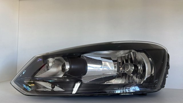 Faros delanteros 6R1941015E VAG