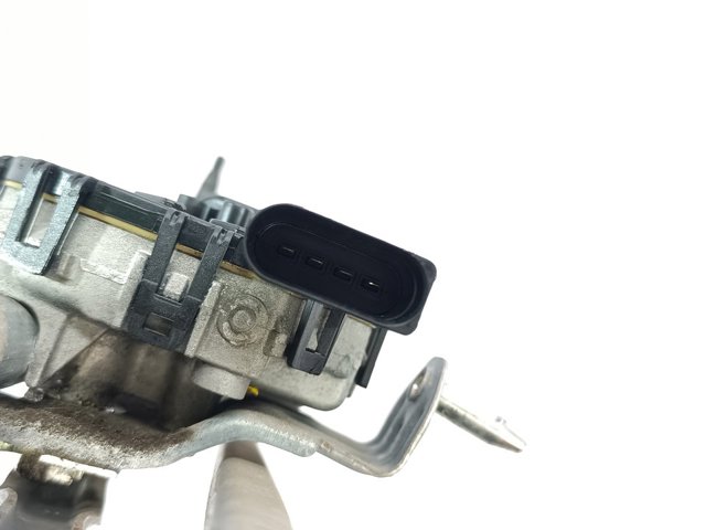 Varilla de limpiaparabrisas 6R1955023A VAG