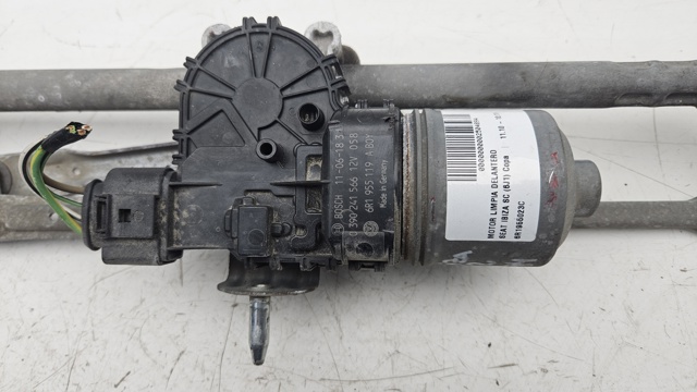 6R1955023C Varilla de limpiaparabrisas comprar Sevilla