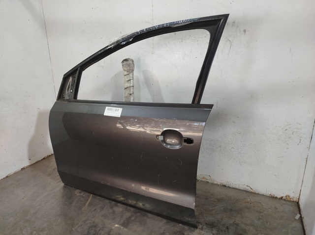 VAG 6R4831055J Puerta delantera izquierda comprar Barcelona