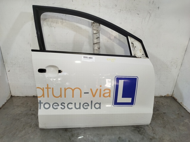 VAG 6R4831056J Puerta delantera derecha comprar Pamplona