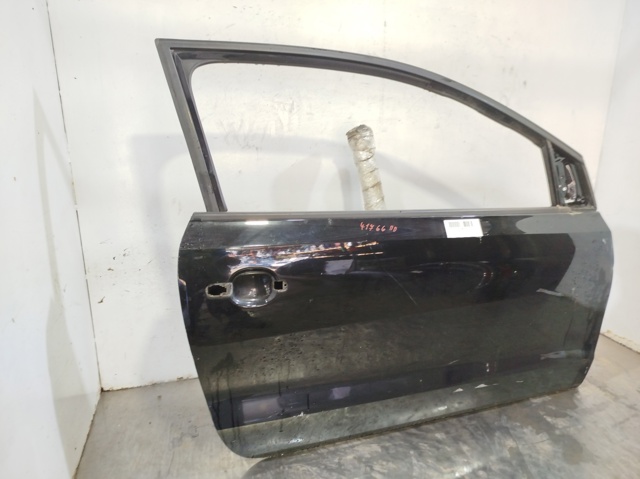VAG 6R4831056J Puerta delantera derecha  disponible Lugo