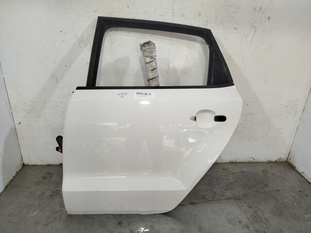 VAG 6R4833055J Puerta trasera izquierda  disponible España