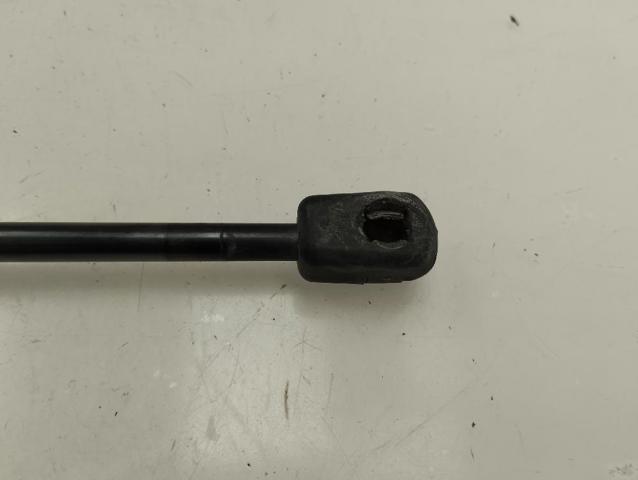 6R6827550A VAG Amortiguador maletero comprar Madrid