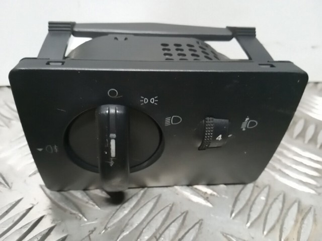 6S6T13A024EA FORD Interruptor de luces en el tablero  disponible Alicante