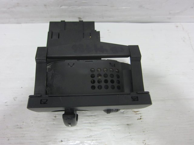 FORD 6S6T13A024EA Interruptor de luces en el tablero  en stock Terrassa