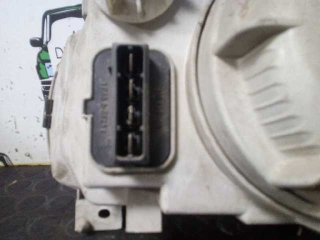 VAG 6U1941018 Faro derecho  comprar en Albacete