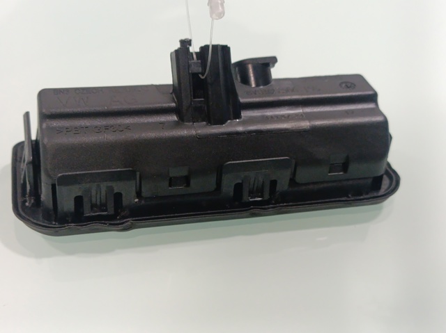 VAG 6V0827566 Botón de accionamiento del cierre de la tapa del maletero (puerta trasera 3/5) comprar Barcelona