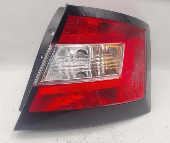 6V6945096 VAG