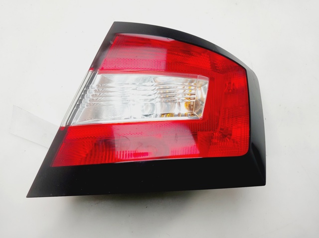 6V6945096 VAG