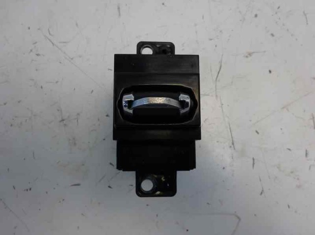 6W8311572AK Jaguar