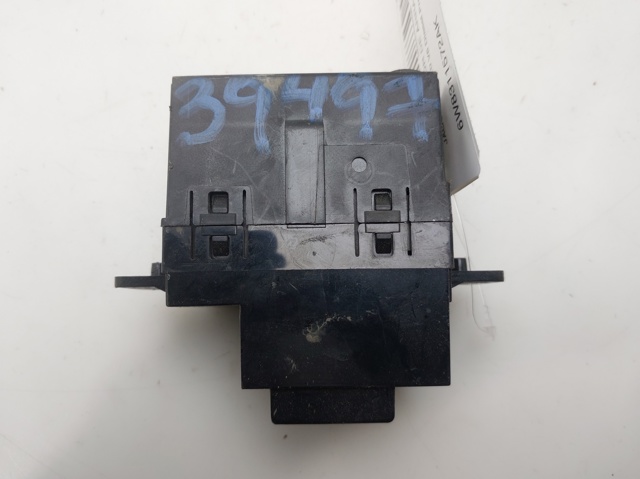 6W8311572AK Jaguar