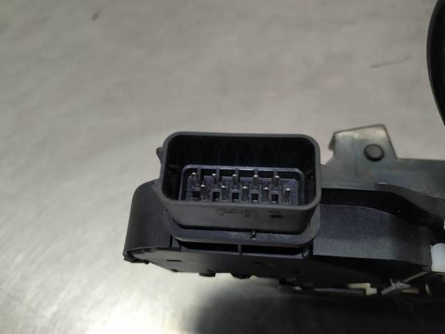6W8A21812GD LAND ROVER Cerradura de la puerta trasera derecha  comprar en Oviedo