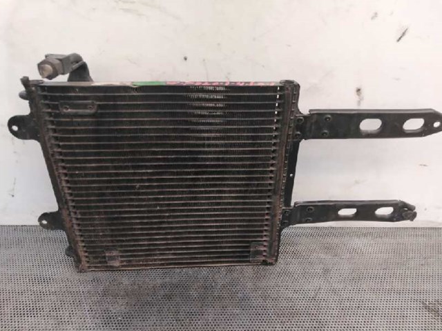 Condensador / radiador  aire acondicionado para volkswagen polo (9n1) 6X0820411A