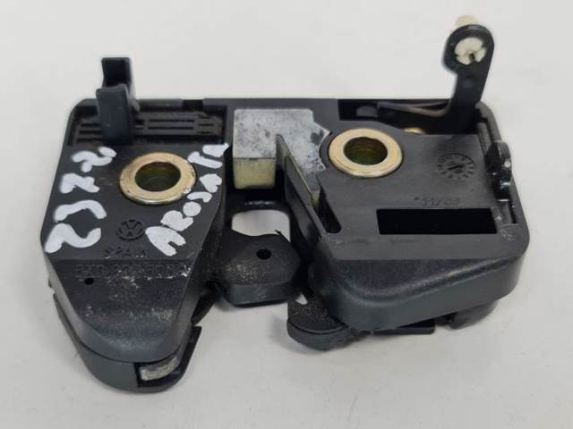 6X0827505A VAG Cerradura de maletero  en stock Gandía