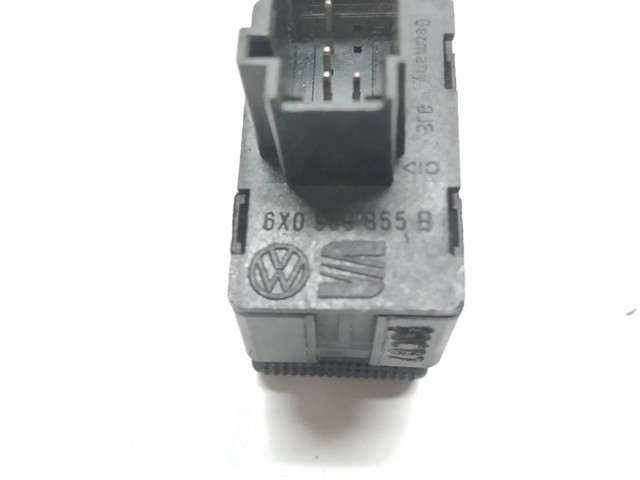 VAG 6X0959855B Botón de elevalunas delantero derecho  en stock Terrassa