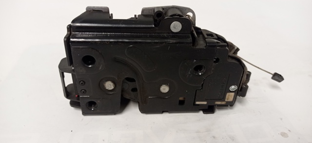 6X1837013H Cerradura de puerta delantera izquierda  disponible Málaga