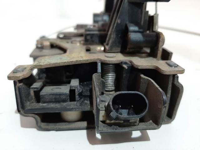 VAG 6X1837014 Cerradura de puerta delantera derecha  en stock Terrassa